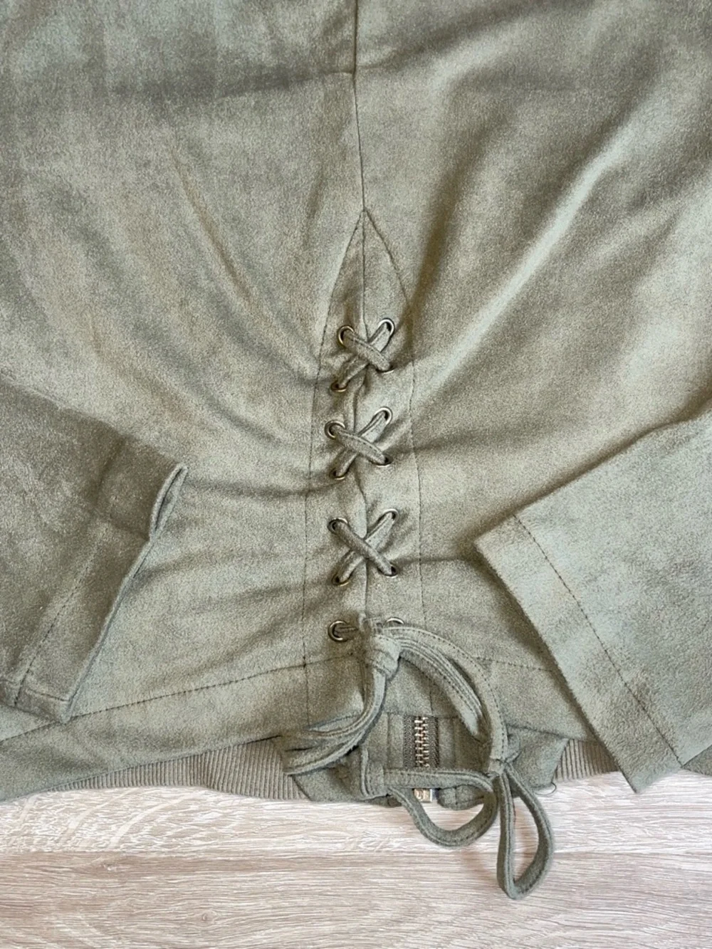 Privy womens bomber jacket M Olive Green faux suede